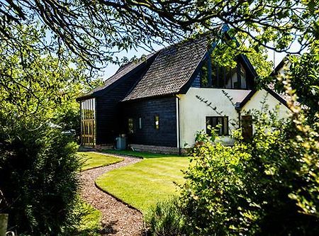 Готель Oak Farm Barn Beyton Екстер'єр фото